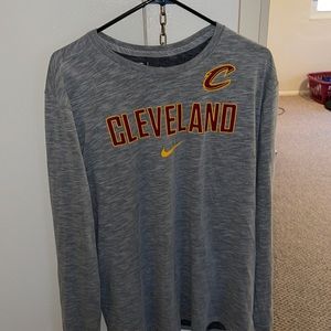 Cleveland Cavs long sleeve tee
